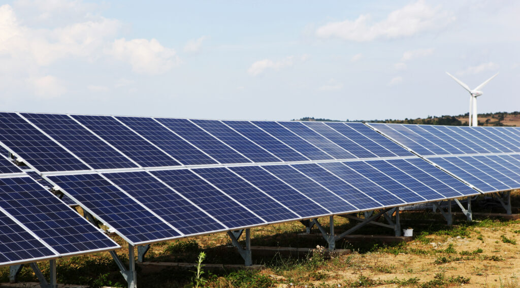 Päikesepanellide paigaldamine, roheline energia